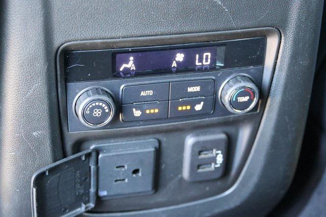 Photo of 2024 Summit White Buick Enclave
