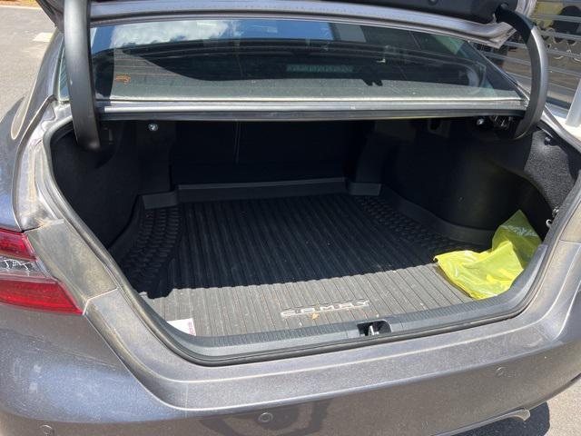 Photo of 2022 Predawn Gray Mica Toyota Camry
