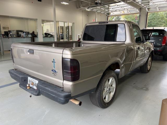 Photo of 2004 Arizona Beige Clearcoat Metallic Ford Ranger