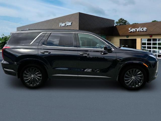 Photo of 2025 Abyss Black Pearl Hyundai PALISADE