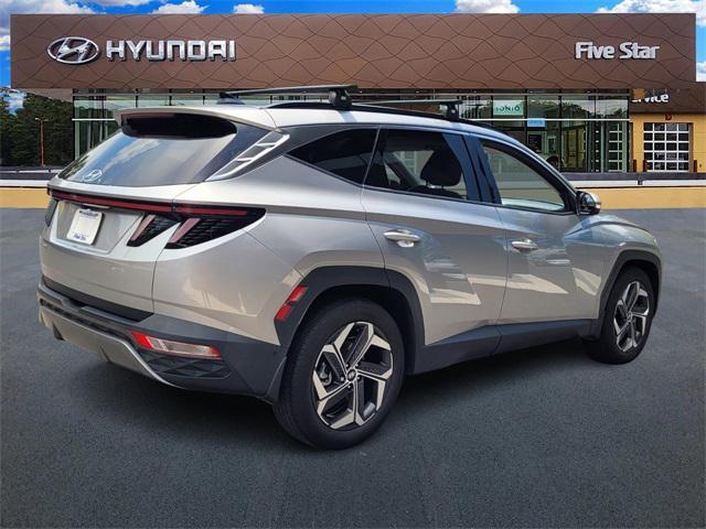 Photo of 2023 Shimmering Silver Hyundai TUCSON