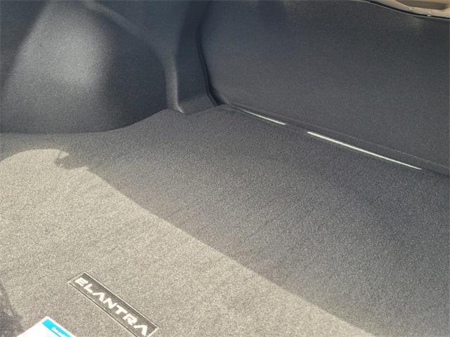 Photo of 2025 Black Hyundai ELANTRA HEV