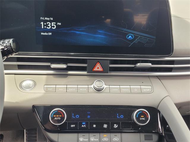Photo of 2025 Black Hyundai ELANTRA HEV