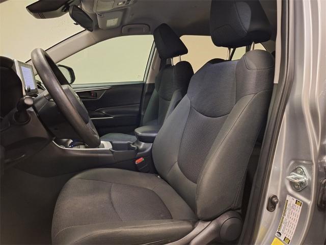 Photo of 2024 Silver Toyota RAV4
