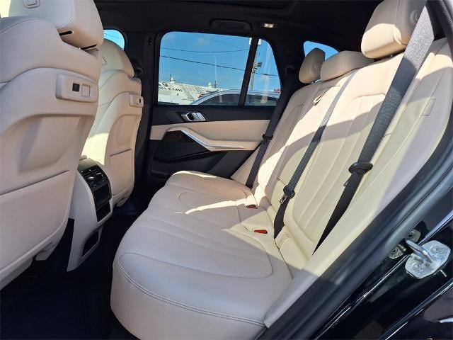Photo of 2021 Black BMW X5