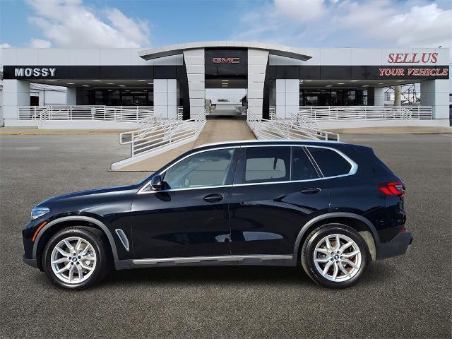 Photo of 2021 Black BMW X5
