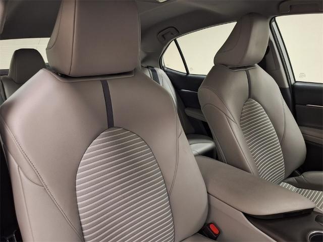 Photo of 2022 Silver Toyota Camry
