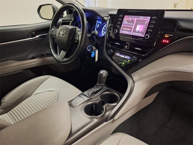 Photo of 2022 Silver Toyota Camry