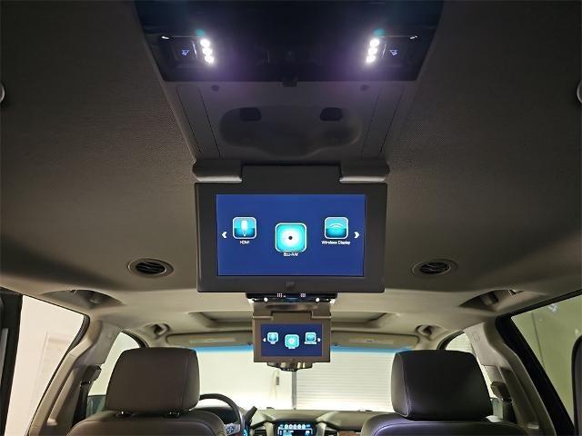 Photo of 2019 Summit White GMC Yukon XL