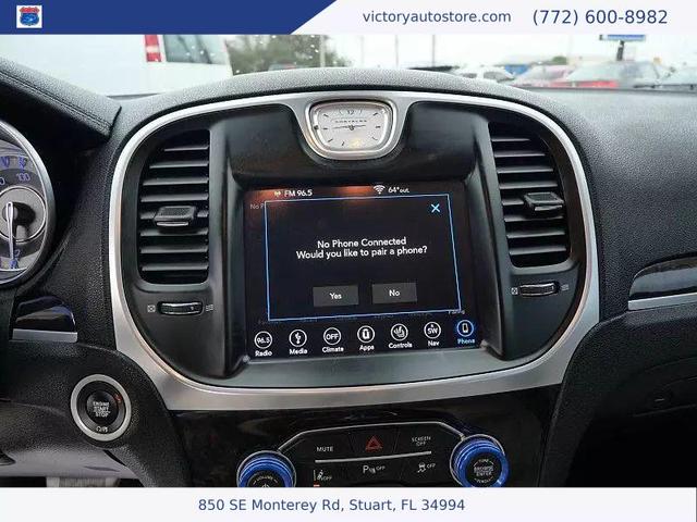 Photo of 2019 Ocean Blue Metallic Clearcoat Chrysler 300
