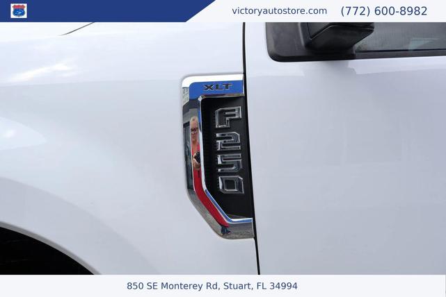 Photo of 2018 Oxford White Ford F-250