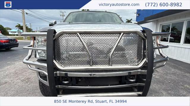 Photo of 2015 Tuxedo Black Metallic Ford F-250