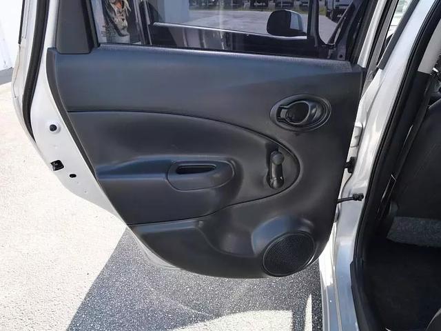 Photo of 2014 Brilliant Silver Metallic Nissan Versa Note