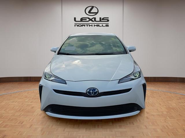 Photo of 2020 Blizzard Pearl Toyota Prius