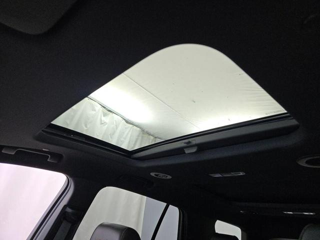 Photo of 2023 Radiant Red Tintcoat Chevrolet Traverse