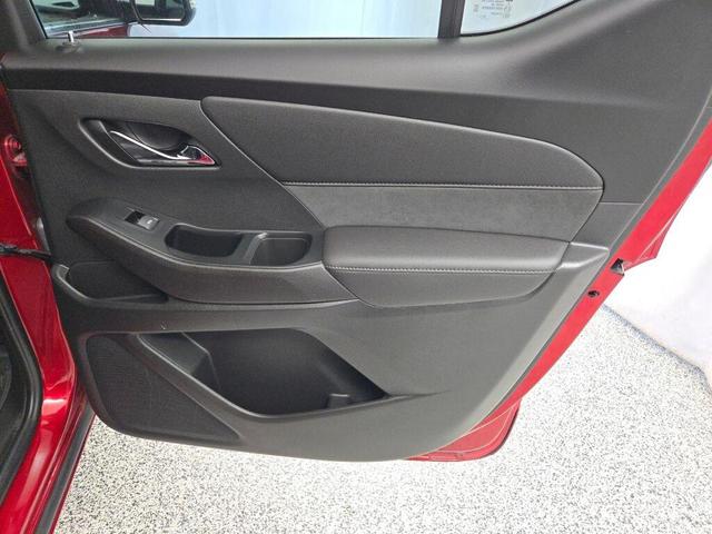 Photo of 2023 Radiant Red Tintcoat Chevrolet Traverse