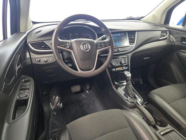 Photo of 2017 Brilliant Blue Metallic Buick Encore