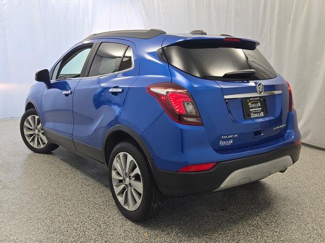 Photo of 2017 Brilliant Blue Metallic Buick Encore