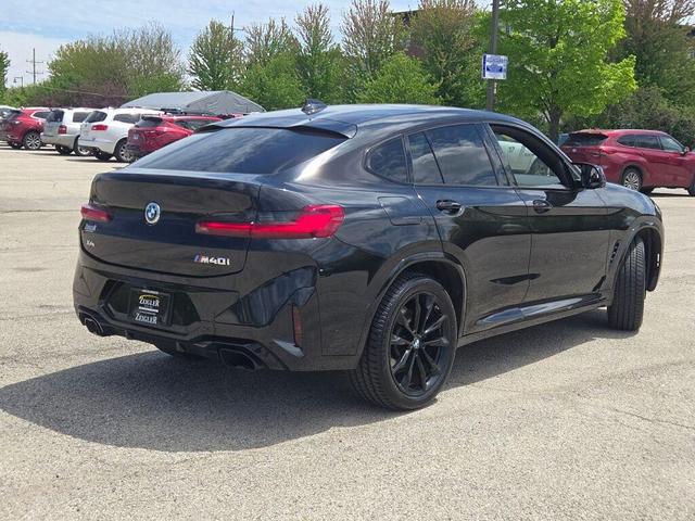 Photo of 2022 Black Sapphire Metallic BMW X4