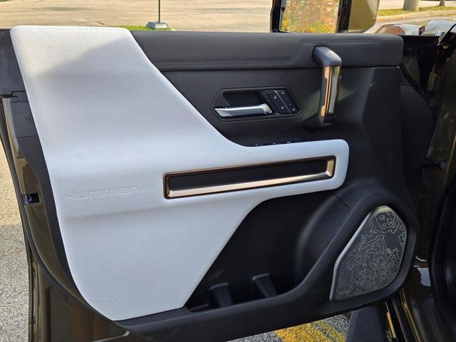 Photo of 2025 Deep Aurora Metallic (Dark Bronze) GMC HUMMER EV SUV