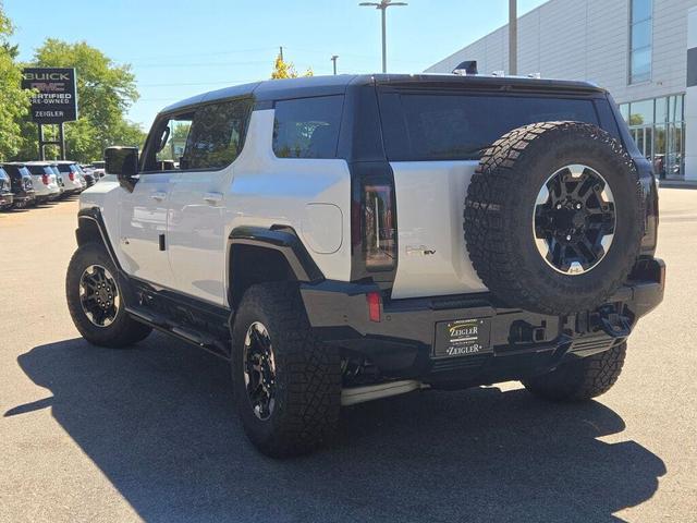 Photo of 2025 Interstellar White GMC HUMMER EV SUV