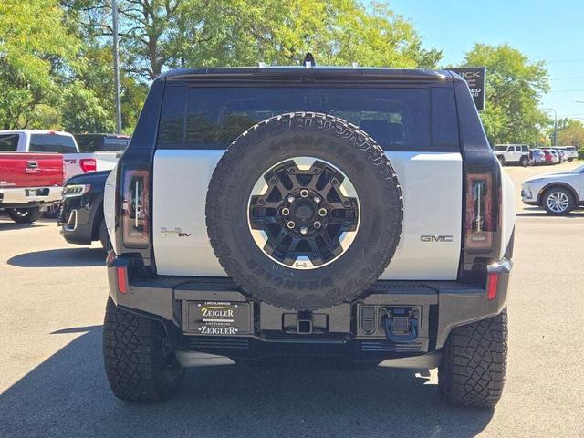 Photo of 2025 Interstellar White GMC HUMMER EV SUV