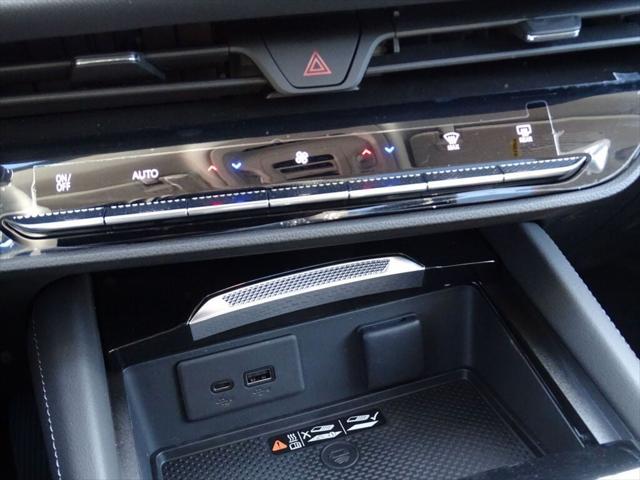 Photo of 2025 Smokey Amethyst Metallic Buick Envision