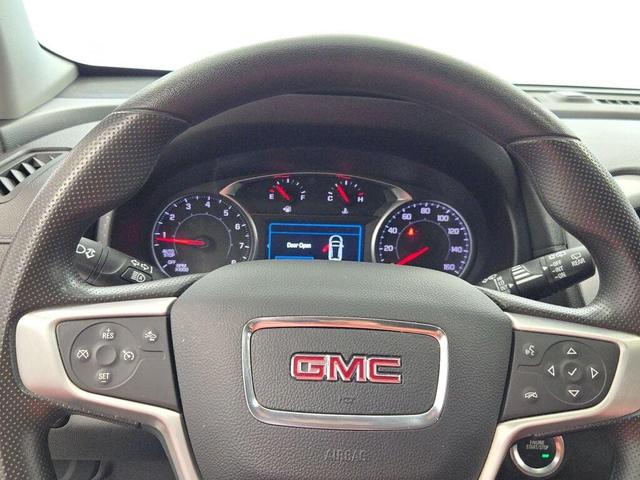 Photo of 2024 Summit White GMC Terrain
