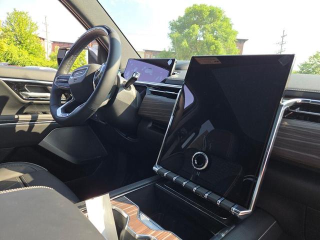 Photo of 2026 Summit White GMC Sierra EV