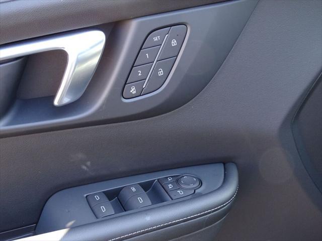 Photo of 2025 Moonstone Gray Metallic Buick Enclave
