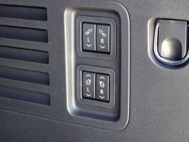 Photo of 2025 Moonstone Gray Metallic Buick Enclave