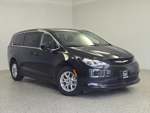 2023 Chrysler Voyager