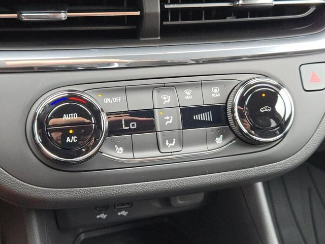 Photo of 2025 Ebony Twilight Metallic Buick Envista
