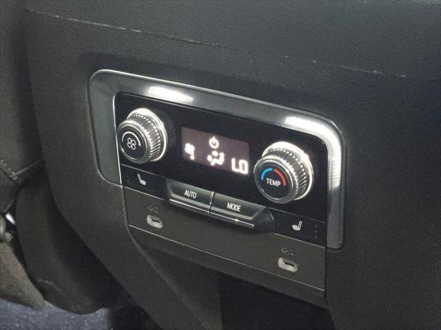 Photo of 2022 Onyx Black GMC Yukon