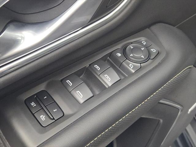 Photo of 2022 Onyx Black GMC Yukon