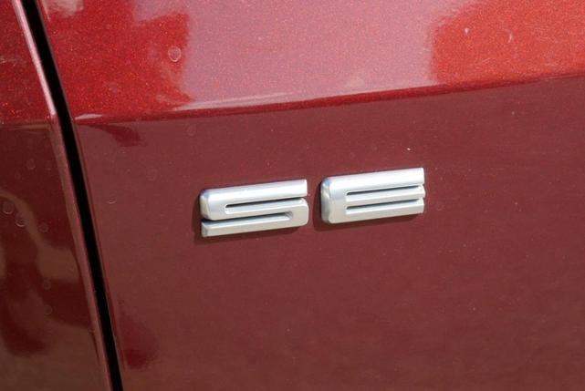 Photo of 2021 Bronze Ford Escape