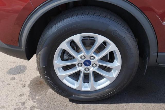 Photo of 2021 Bronze Ford Escape