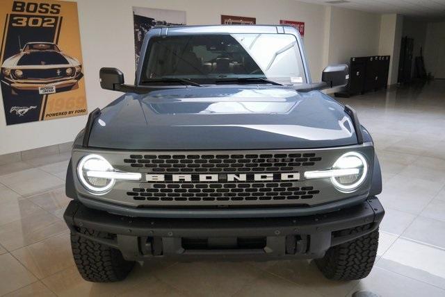 Photo of 2025 Azure Gray Metallic Ford Bronco