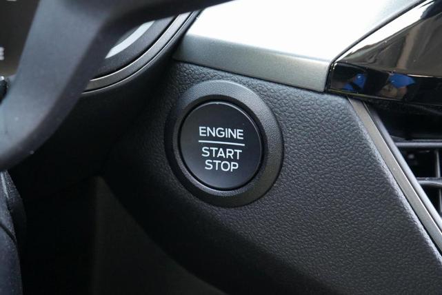 Photo of 2025 Carbonized Gray Metallic Ford Escape