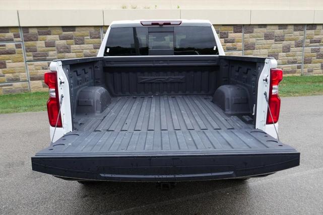Photo of 2022 Summit White Chevrolet Silverado 1500