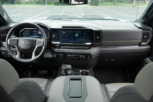 Photo of 2022 Summit White Chevrolet Silverado 1500