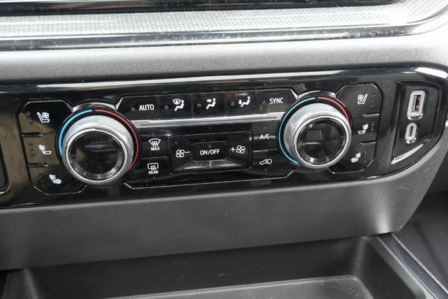 Photo of 2022 Summit White Chevrolet Silverado 1500