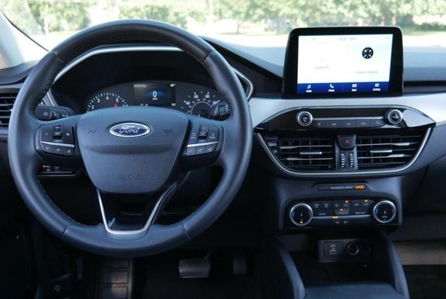 Photo of 2022 Ice Blue Ford Escape