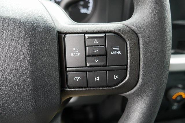 Photo of 2025 Oxford White Ford F-250