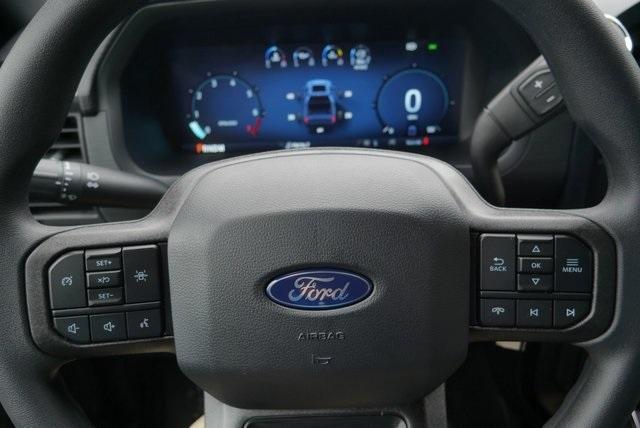 Photo of 2025 Oxford White Ford F-150