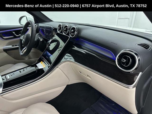 Photo of 2025 Polar White Mercedes-Benz GLC 300
