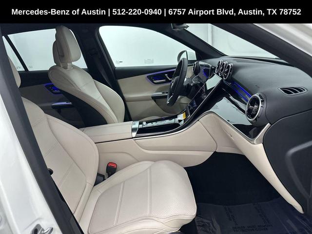Photo of 2025 Polar White Mercedes-Benz GLC 300