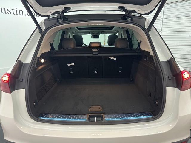 Photo of 2025 Polar White Mercedes-Benz GLE 350