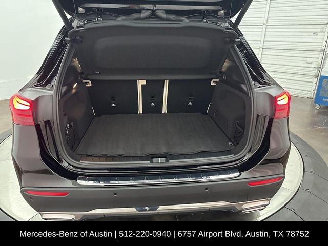 Photo of 2025 Midnight Black Mercedes-Benz GLA 250