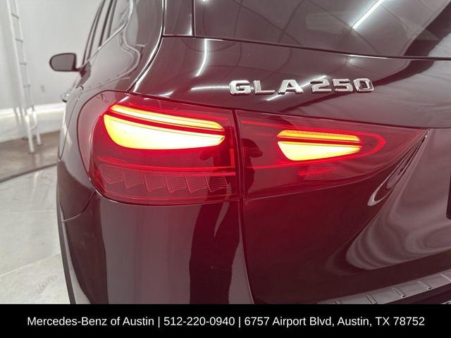Photo of 2025 Midnight Black Mercedes-Benz GLA 250